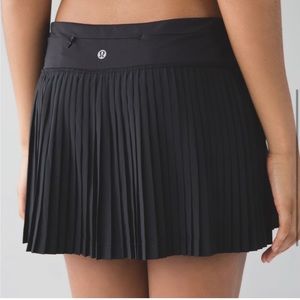 Lululemon Pleat To Street Black Skirt